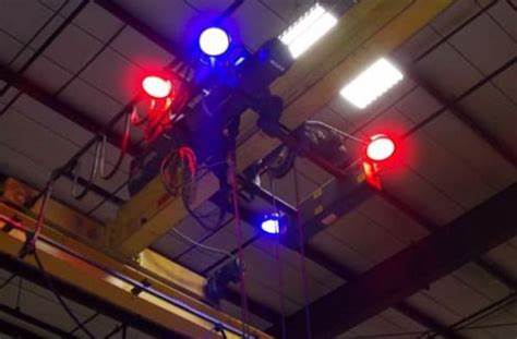 Crane with SF-936 Light